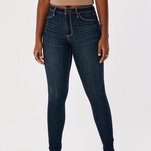 Hollister Dark Blue Denim Curvy high rise jean leggings 9S (29W)